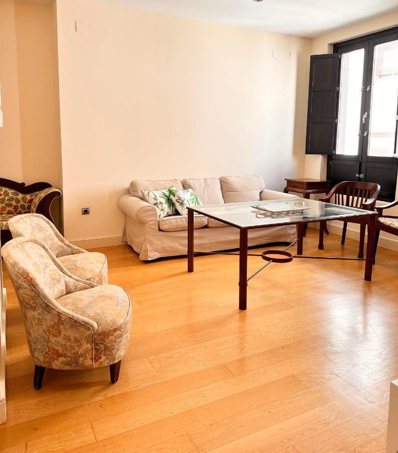Penthouse Near Cathedral Private Rooftop Private Parking Seville Luaran gambar