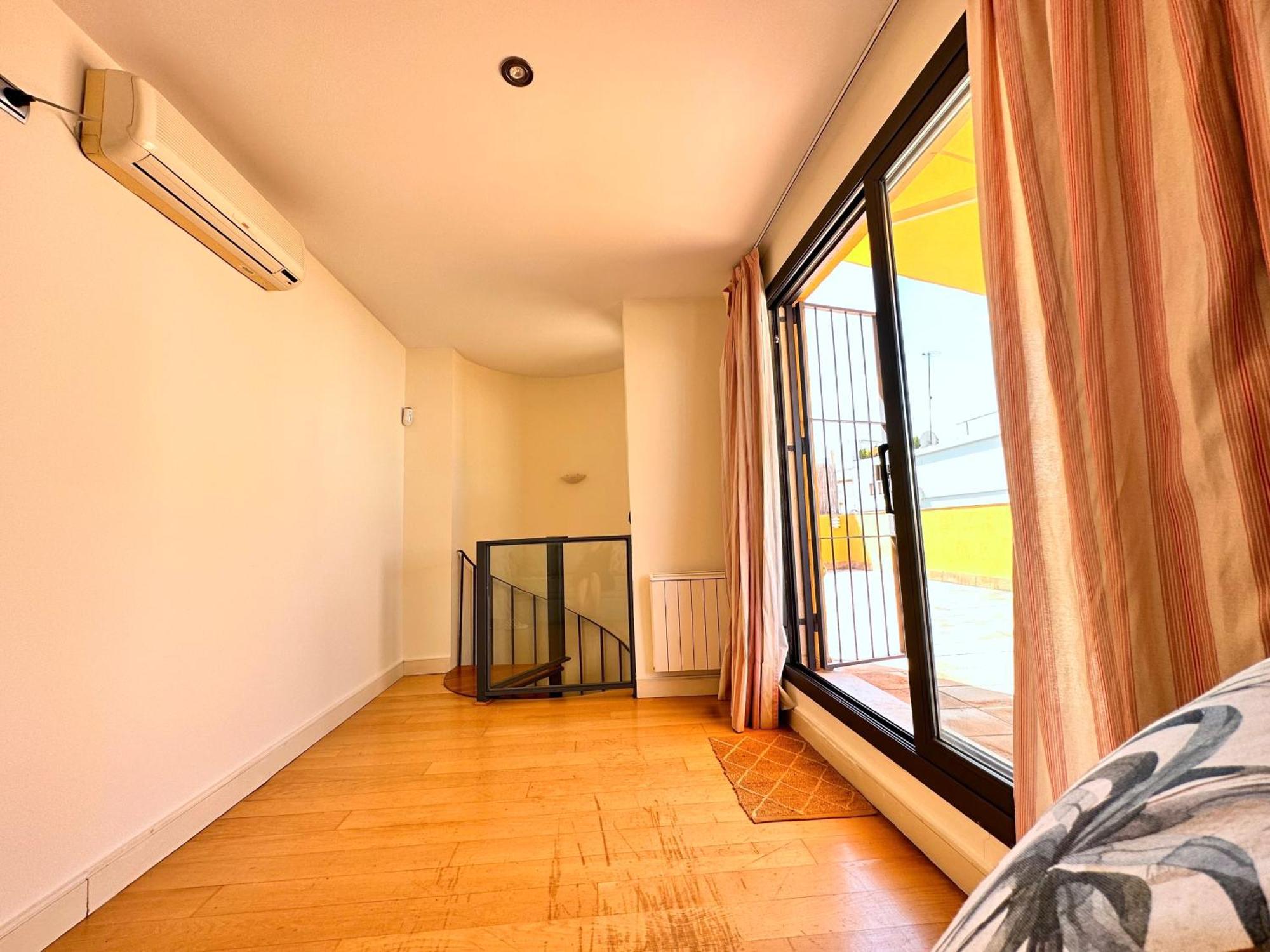 Penthouse Near Cathedral Private Rooftop Private Parking Seville Luaran gambar