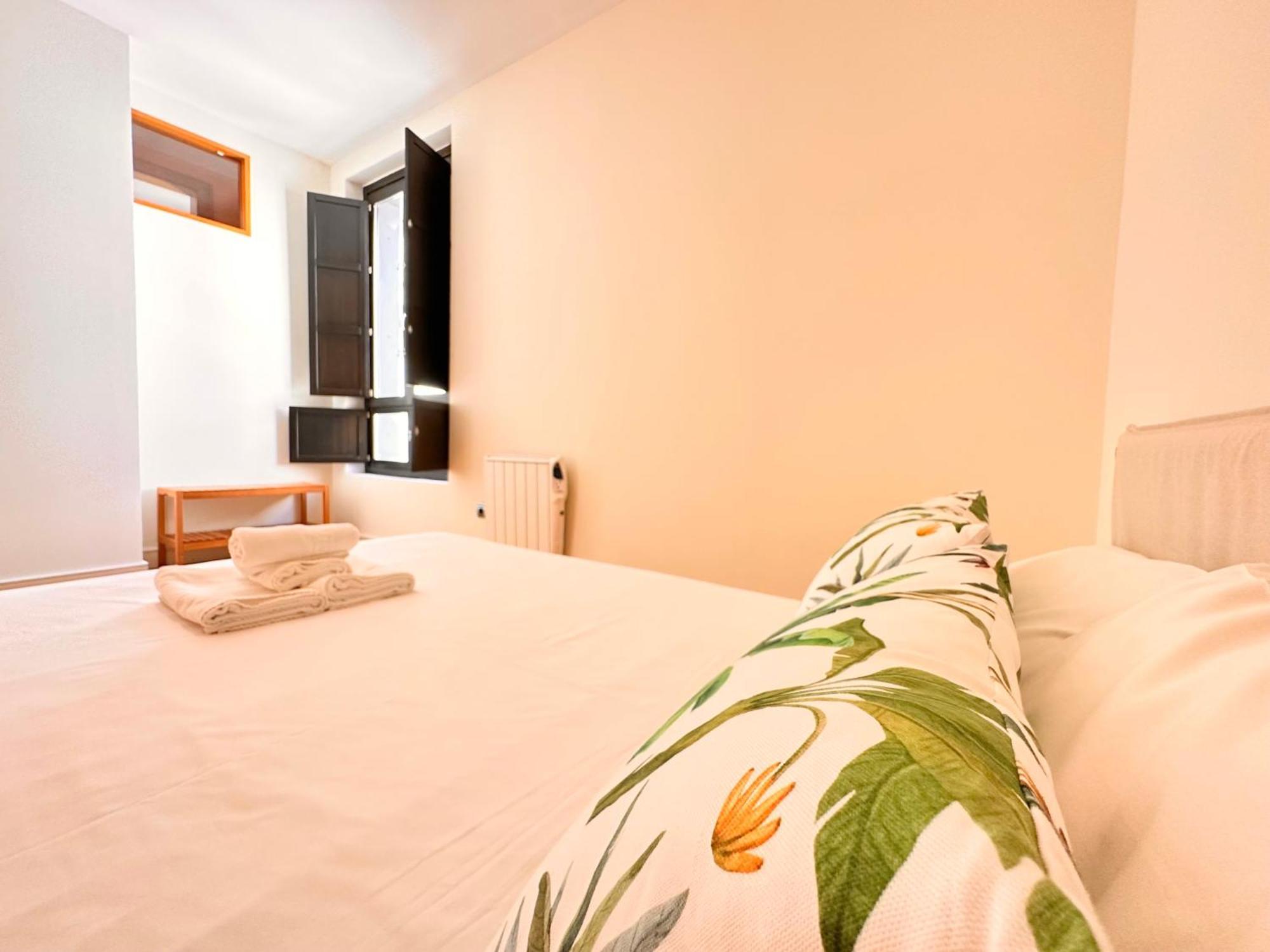 Penthouse Near Cathedral Private Rooftop Private Parking Seville Luaran gambar