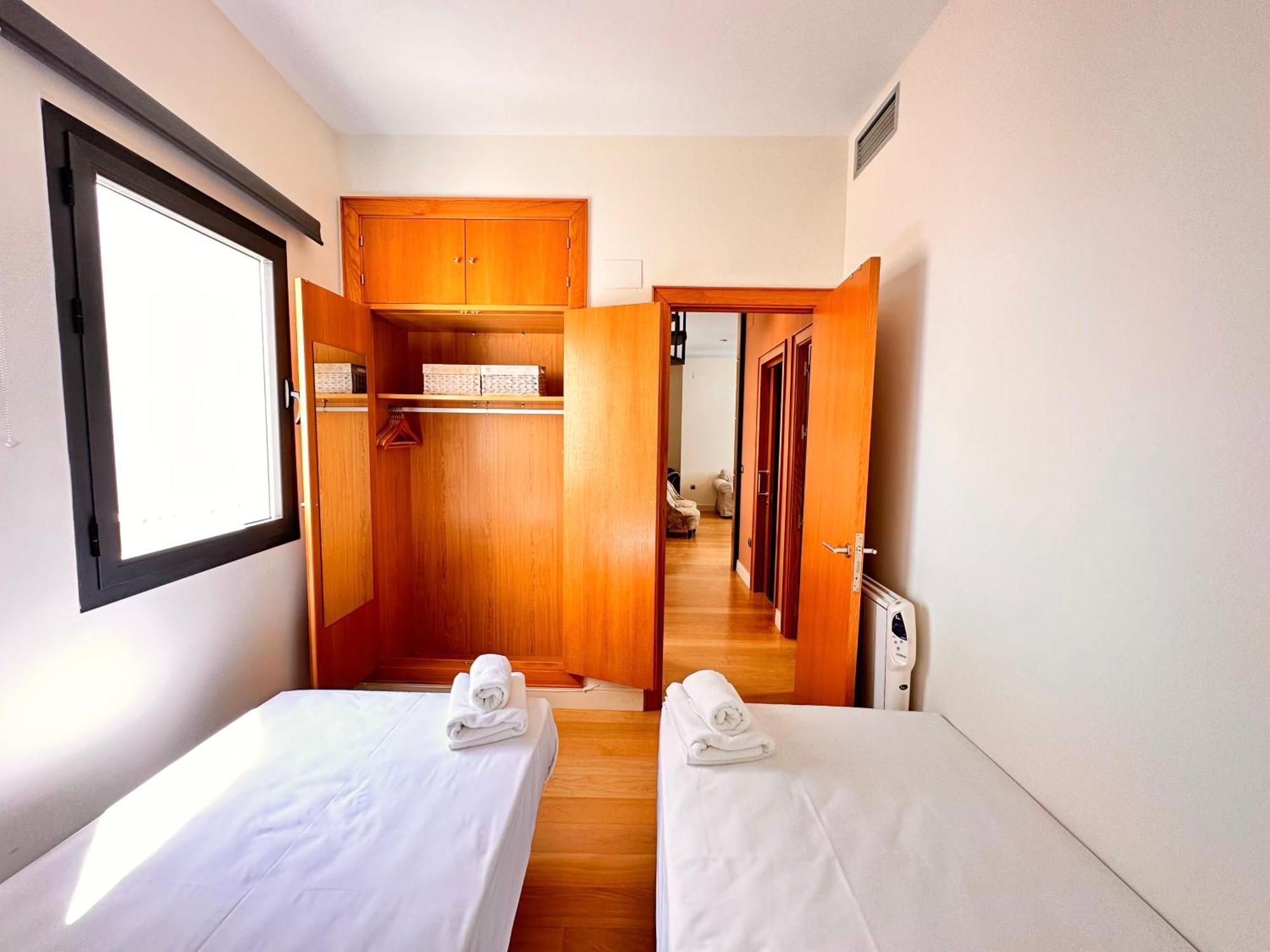 Penthouse Near Cathedral Private Rooftop Private Parking Seville Luaran gambar